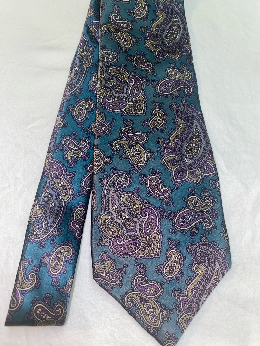 Geoffrey Beene Teal Paisley 100% Silk Tie with Purple and Gold Accents